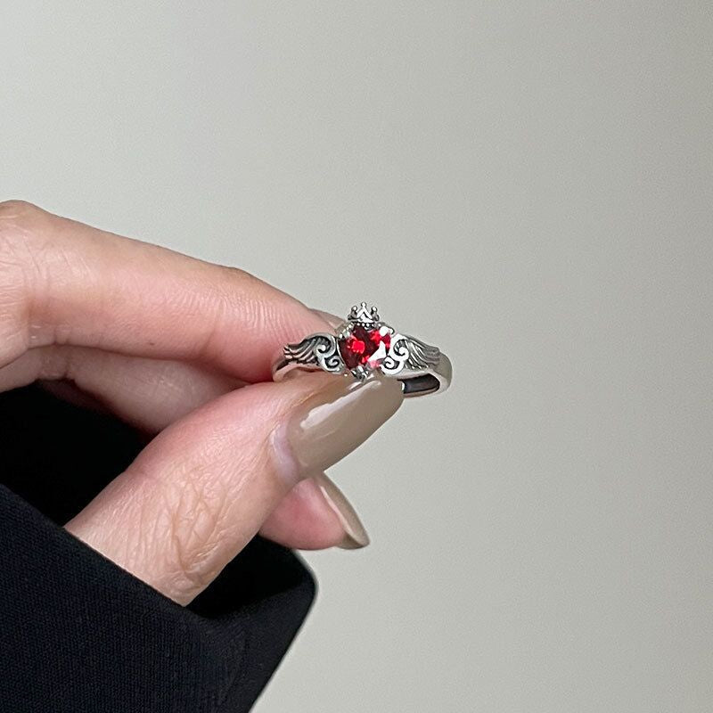 Vintage Heart Shaped Zircon Ring Female