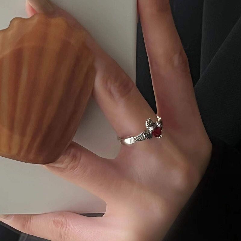 Vintage Heart Shaped Zircon Ring Female