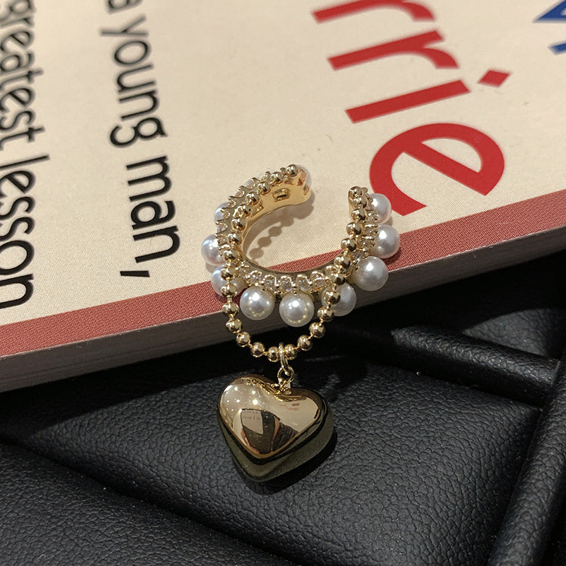 Diamond And Pearl Heart Tassel Ear Clips