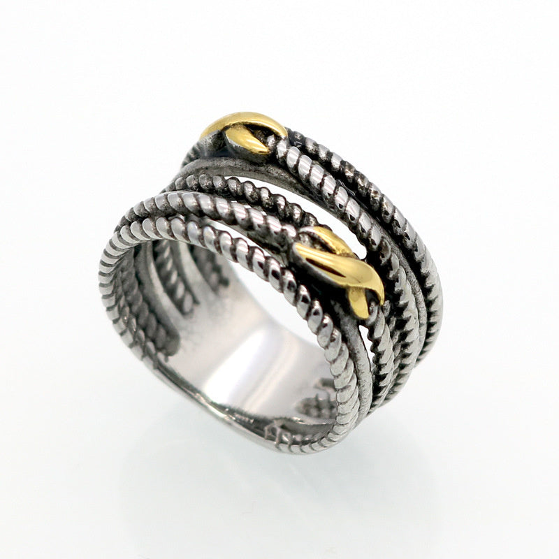 Women's Twist Room Gold Vintage Ring