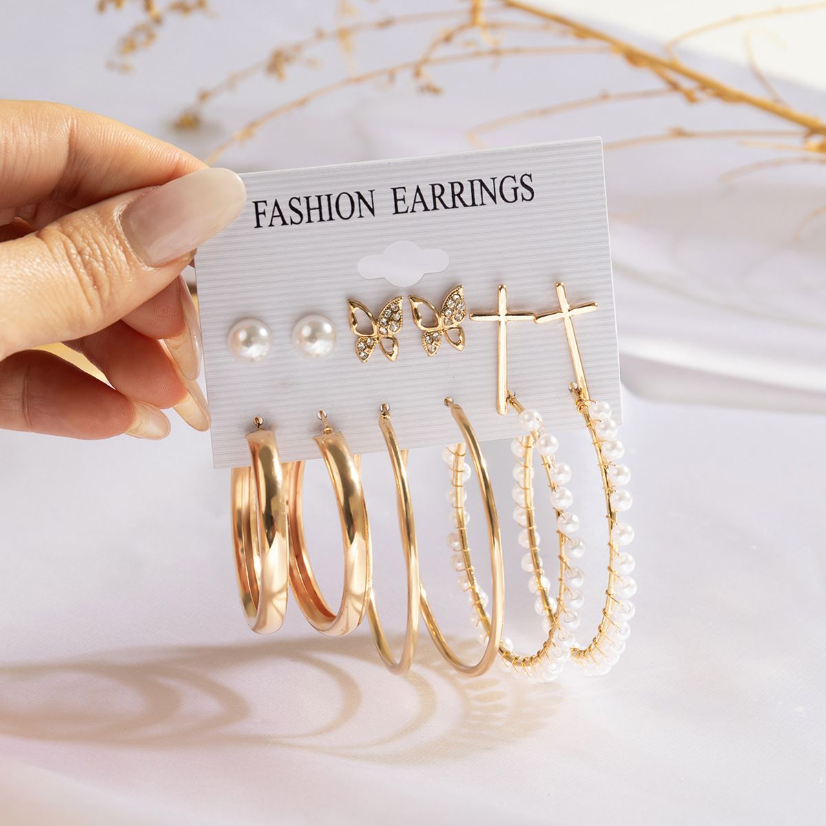 Vintage Versatile Earring Metallic Suit