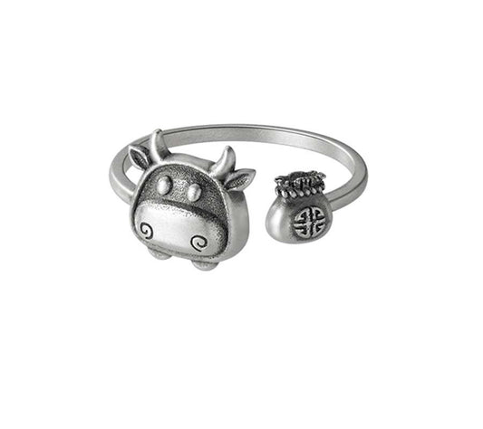 Women's Fashion Sterling Silver Vintage Style Calf Zodiac Ring