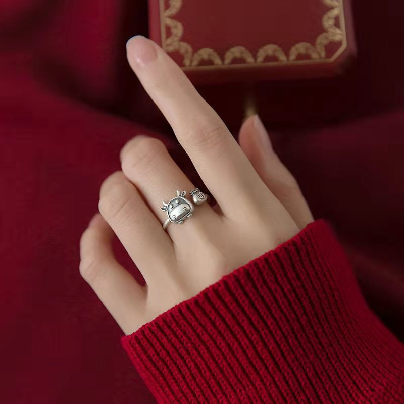 Women's Fashion Sterling Silver Vintage Style Calf Zodiac Ring