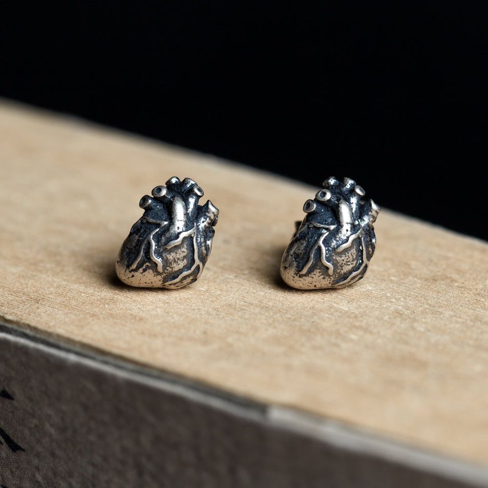 Silver Vintage Women's Stud Earrings Punk Heart