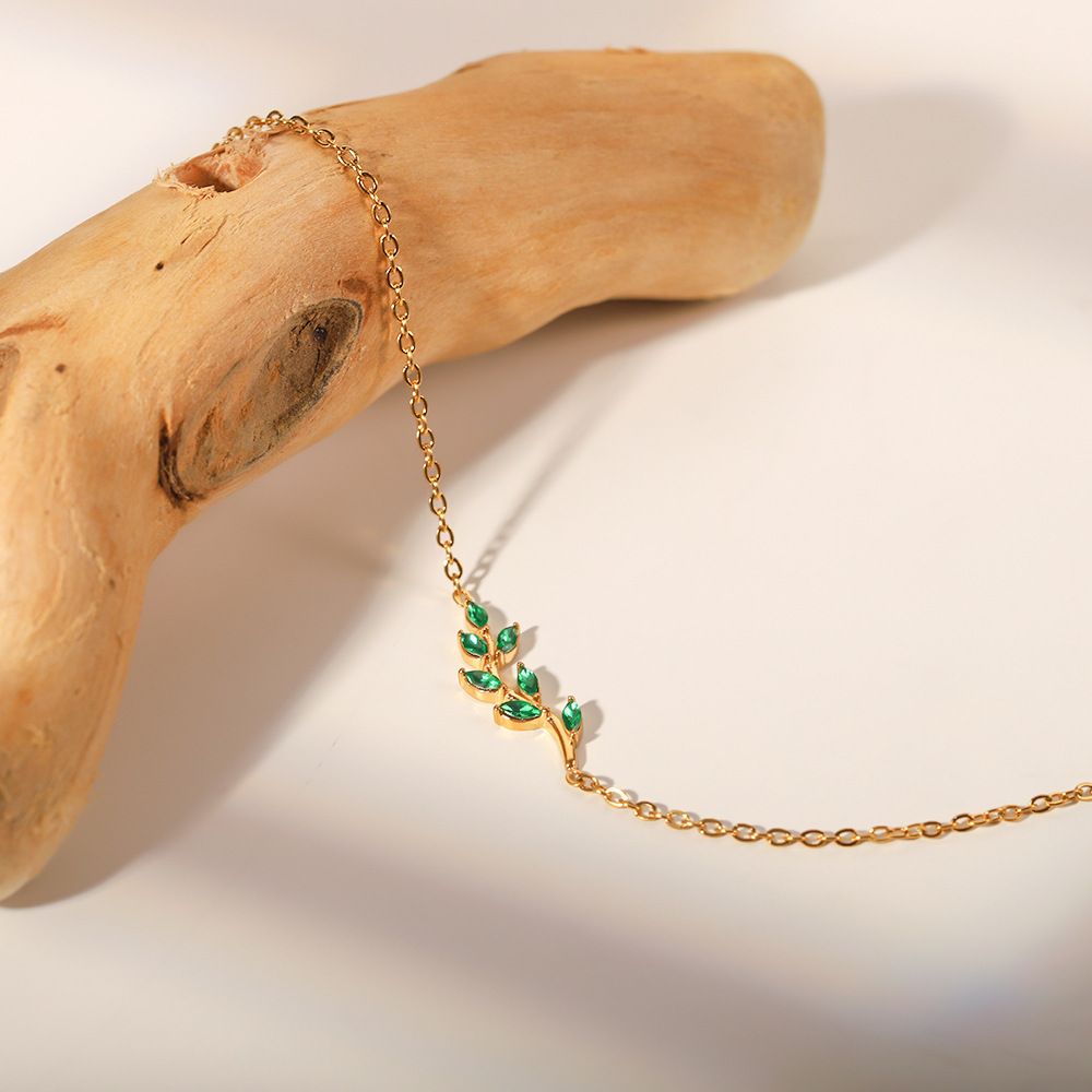 Vintage Simple Olive Branch Zircon Bracelet Female